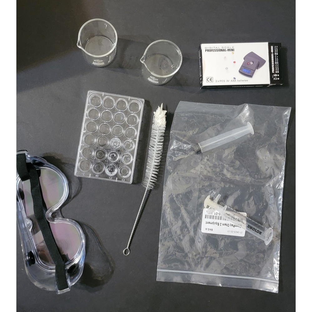 Science Interactive Chemistry Lab Kit - Picture 4 of 5